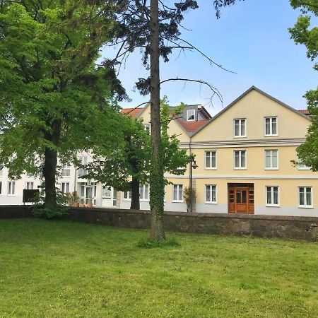 Hafenresidenz - Ferienwohnung 17 "Zugvogel" Wiek auf Ruegen Exterior photo