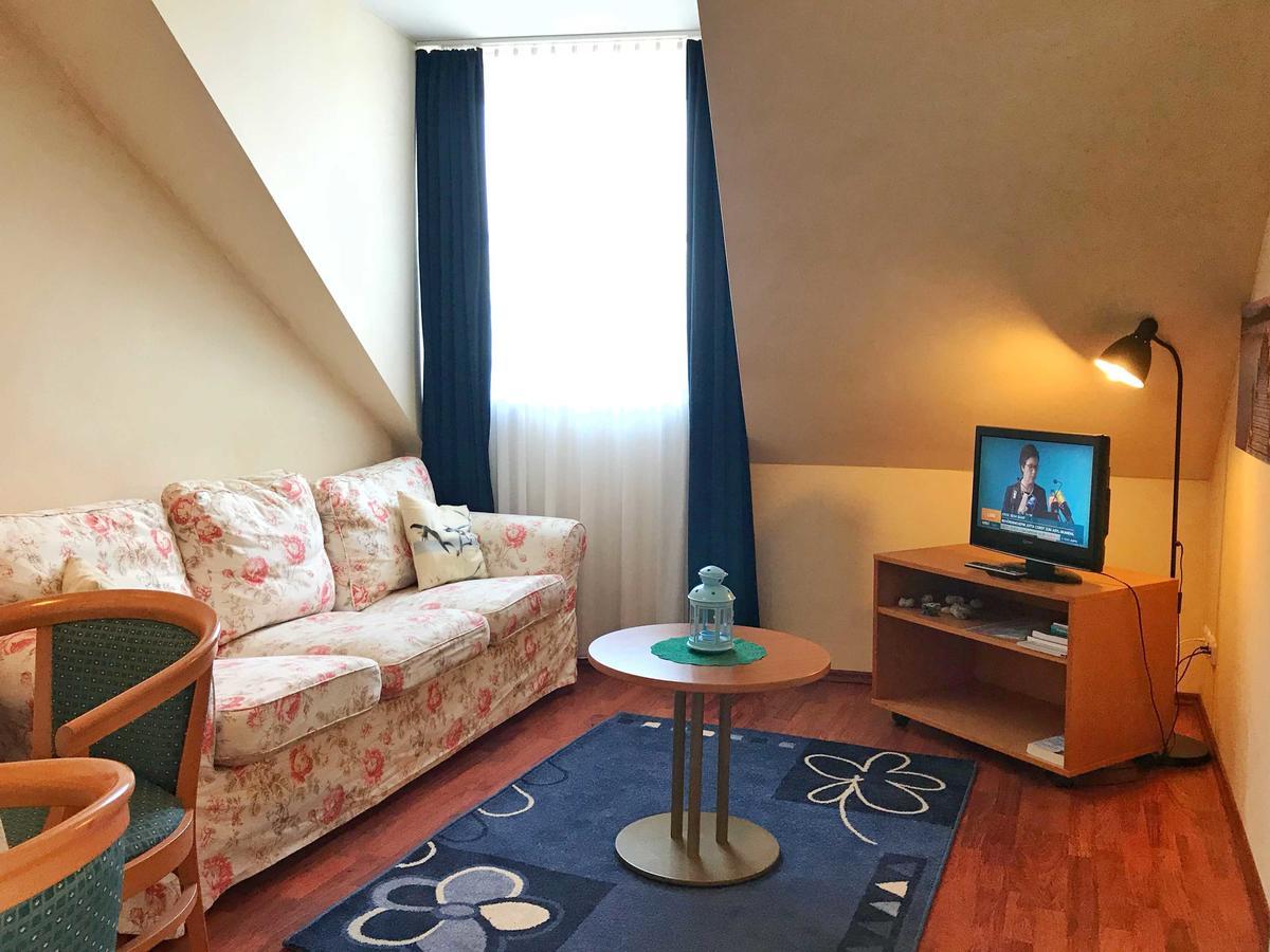 Hafenresidenz - Ferienwohnung 17 "Zugvogel" Wiek auf Ruegen Exterior photo